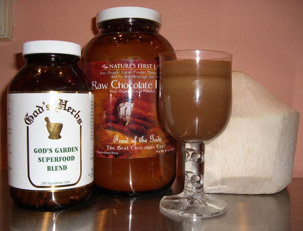 Super-powered Chocolate Smoothie Super-powered Chocolate Smoothie picture